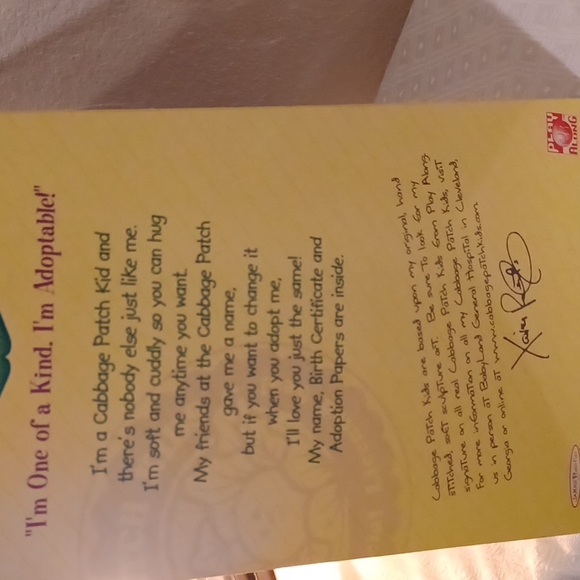 Cabbage Patch Doll New In Box Magic Touch Color Silk  Doll.. - Picture 8 of 9